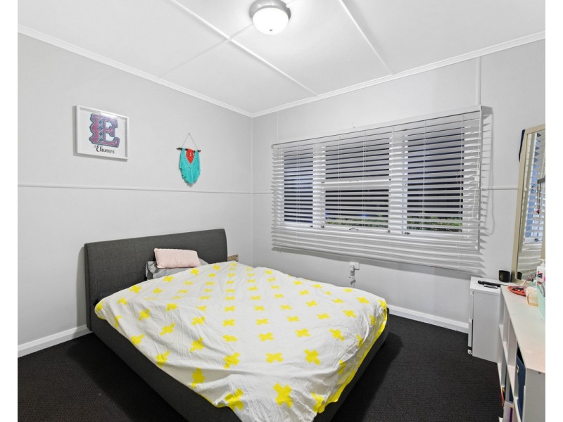 19 Stehn Street, Harristown QLD 4350