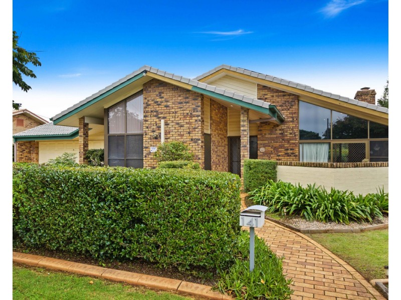 141 Rowbotham Street, Rangeville QLD 4350