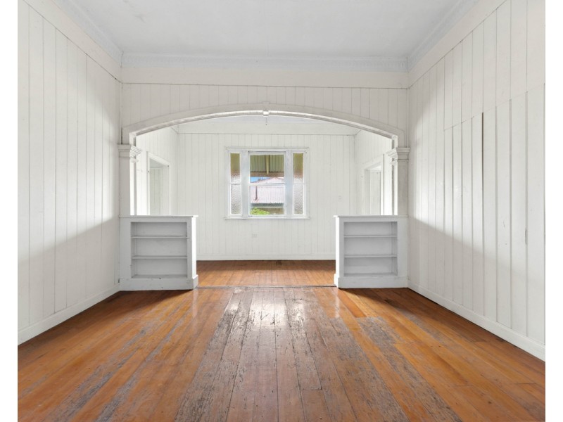 20 Cumming Street, North Toowoomba QLD 4350