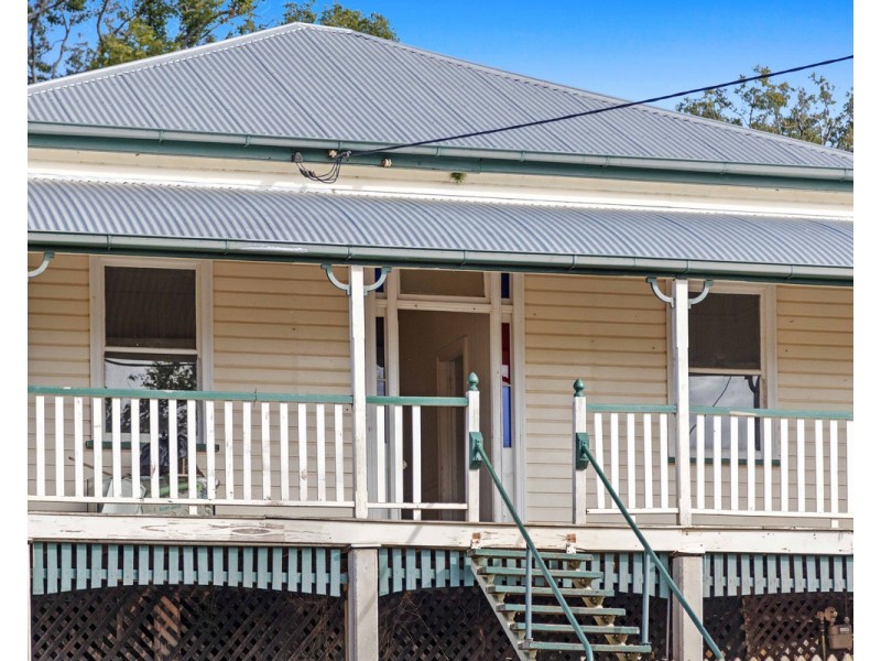 20 Cumming Street, North Toowoomba QLD 4350