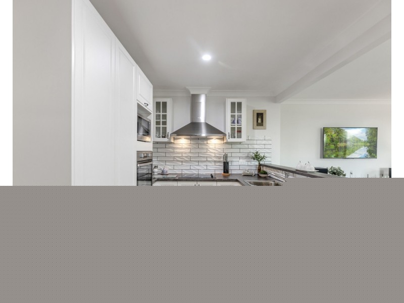 44 Rifle Range Road, Mount Lofty QLD 4350