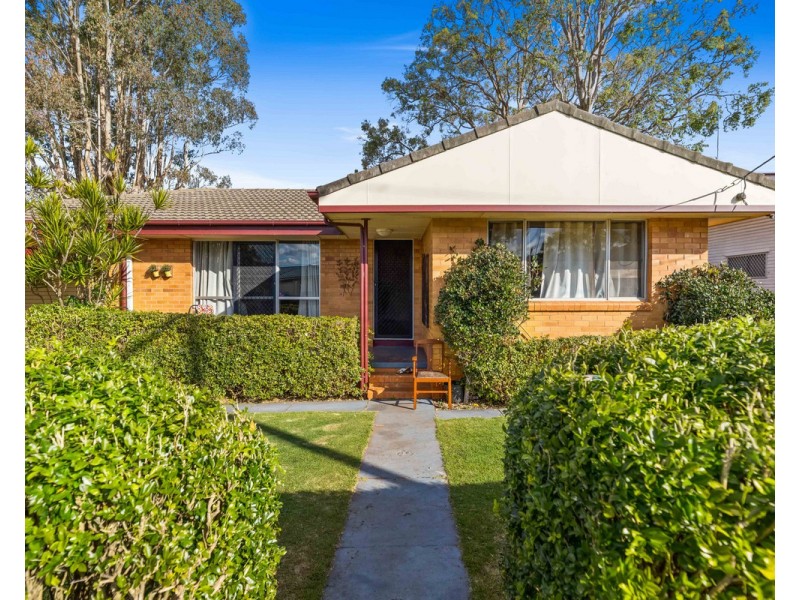 22 Quelch Street, Rockville QLD 4350