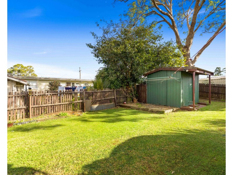 22 Quelch Street, Rockville QLD 4350