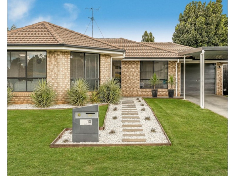 10 Kauri Street, Kearneys Spring QLD 4350