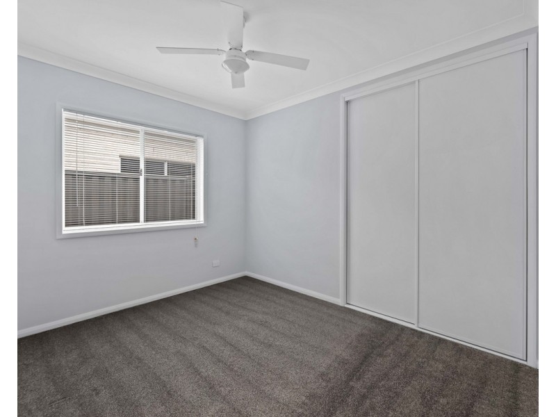 11 Goode Street, Newtown QLD 4350