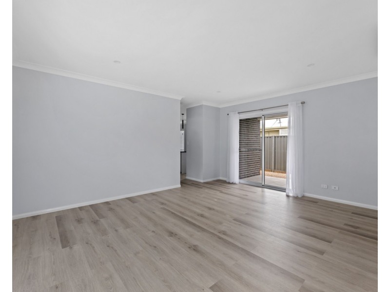 11 Goode Street, Newtown QLD 4350
