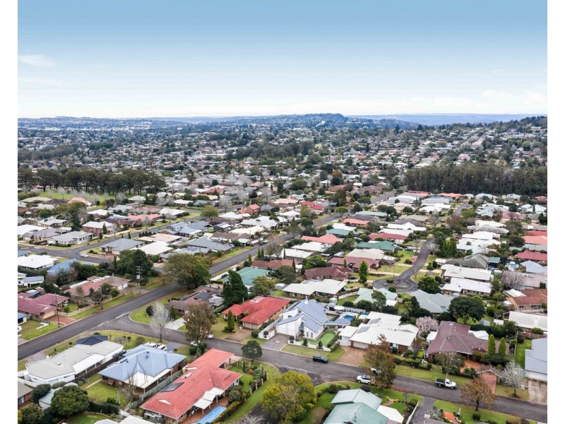 33 Wiangaree Drive, Rangeville QLD 4350
