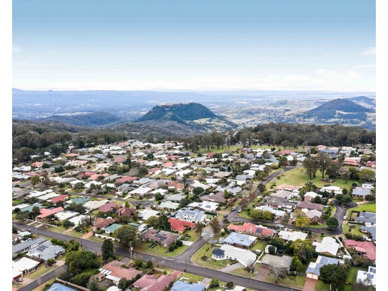 33 Wiangaree Drive, Rangeville QLD 4350