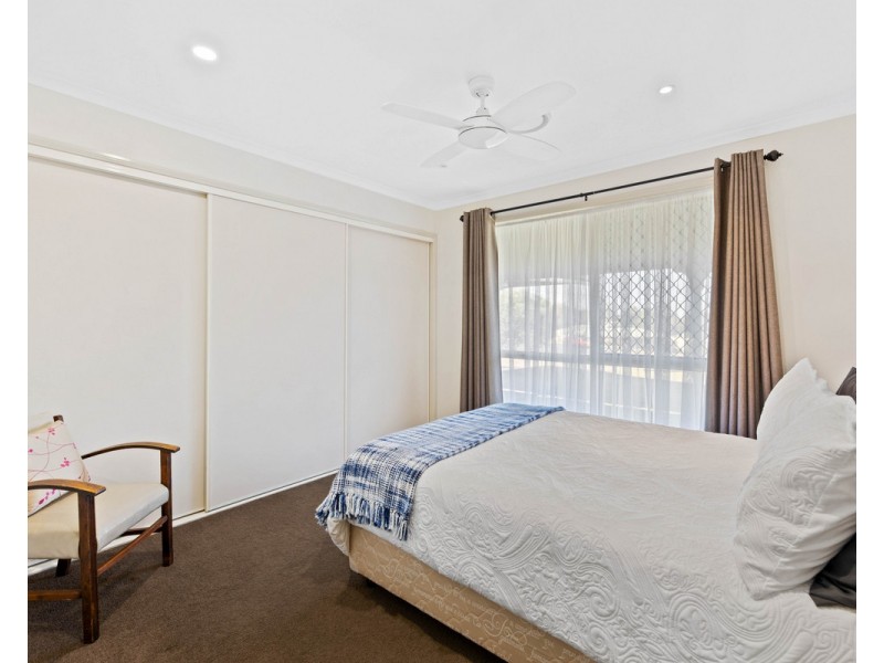 7 Kate Court, Withcott QLD 4352