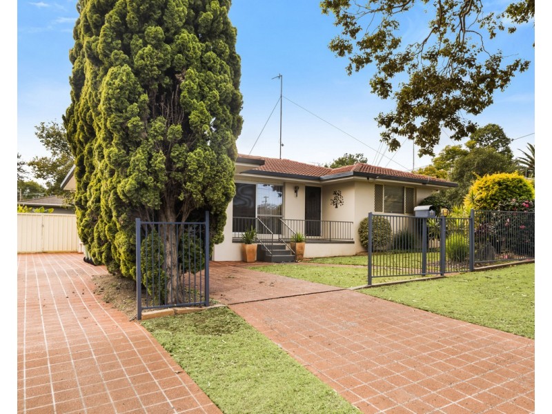 33 Butler Street, Rangeville QLD 4350