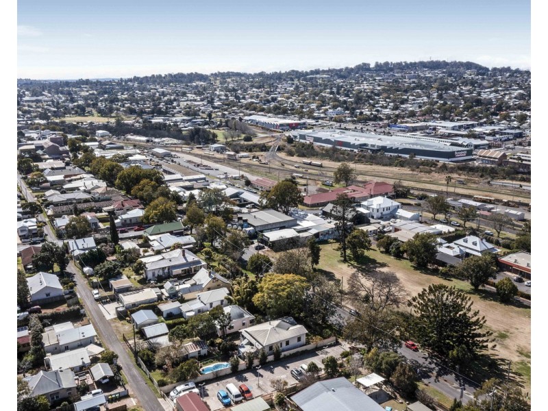 131 Mort Street, Toowoomba City QLD 4350