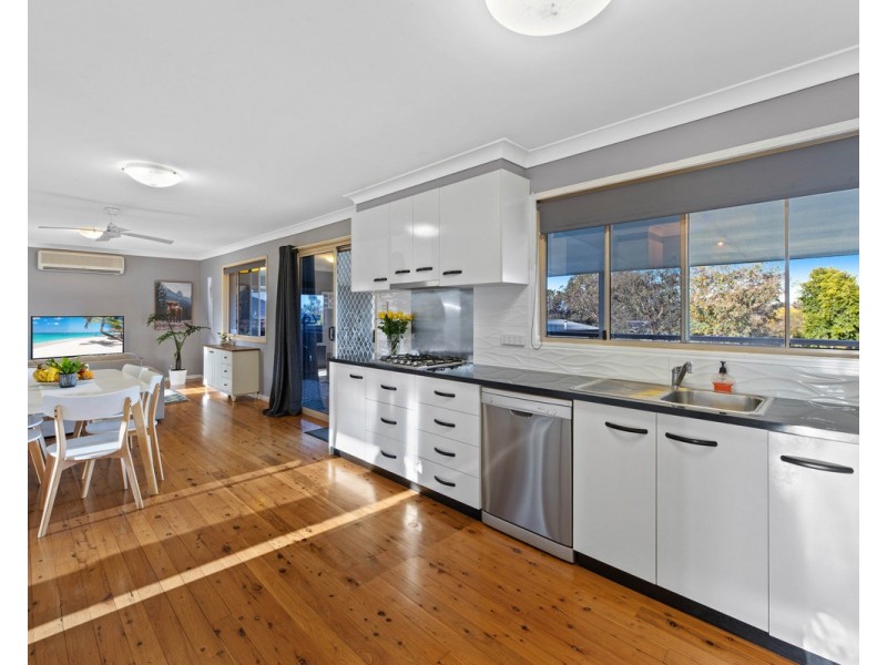 14 Highview Street, Meringandan West QLD 4352