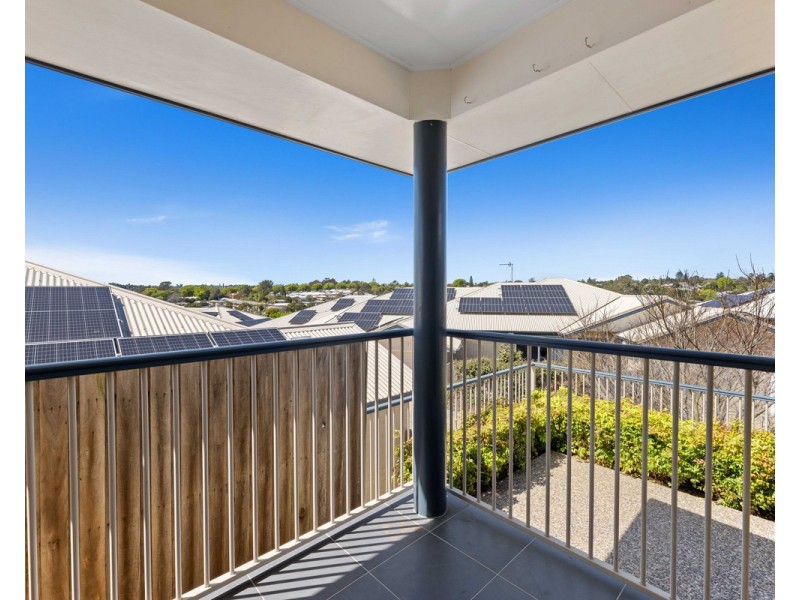 1/82 Holberton Street, Rockville QLD 4350