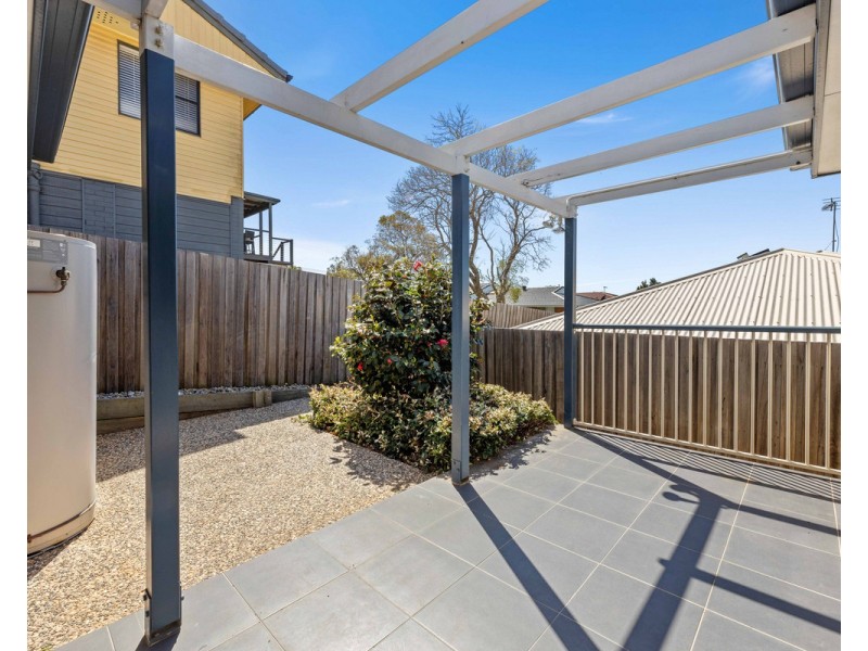 1/82 Holberton Street, Rockville QLD 4350