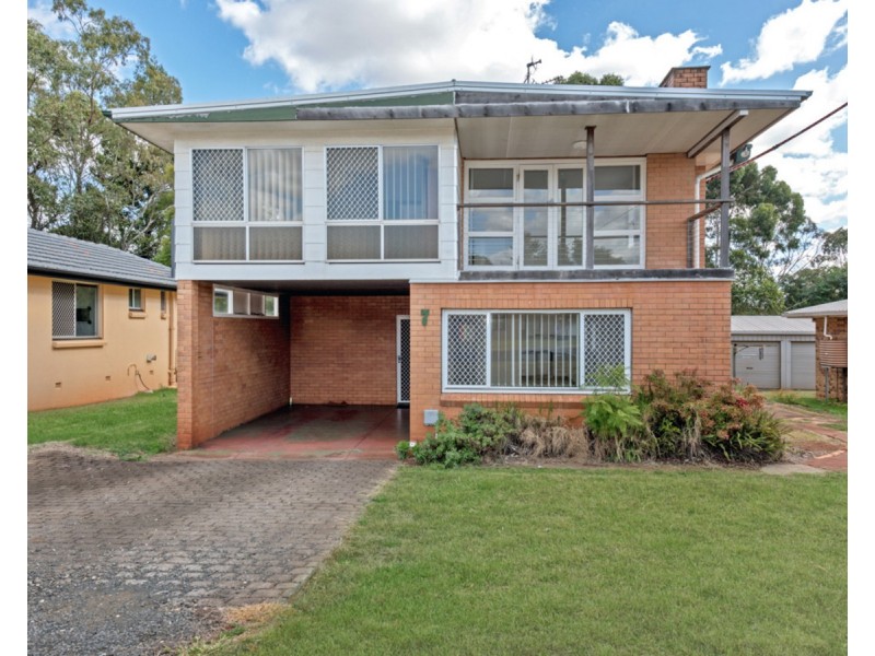 7 Winifred Street, South Toowoomba QLD 4350