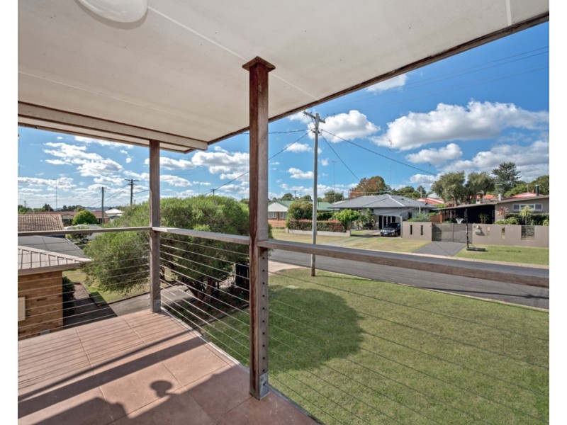 7 Winifred Street, South Toowoomba QLD 4350