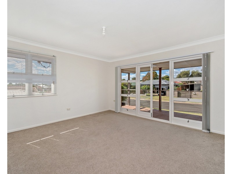 7 Winifred Street, South Toowoomba QLD 4350