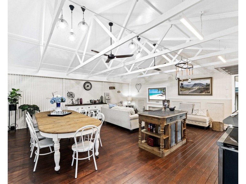 72 Rome Street, Newtown QLD 4350