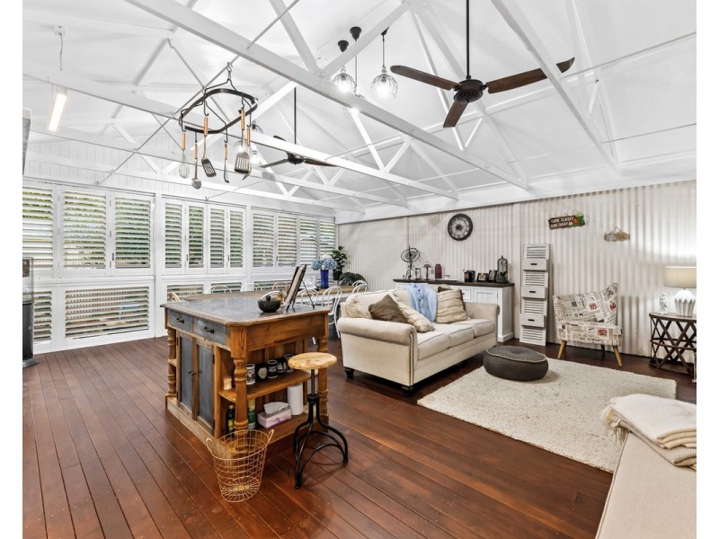 72 Rome Street, Newtown QLD 4350