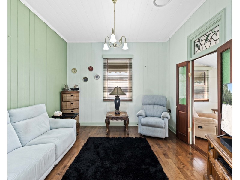 72 Rome Street, Newtown QLD 4350