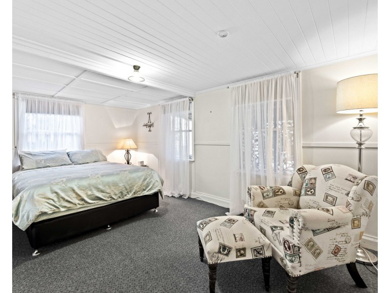 72 Rome Street, Newtown QLD 4350
