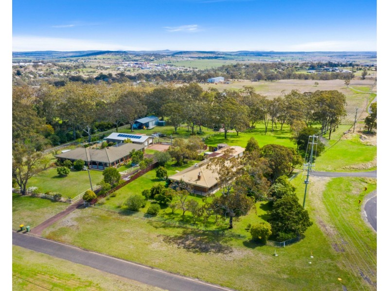 1 Moore Road, Torrington QLD 4350