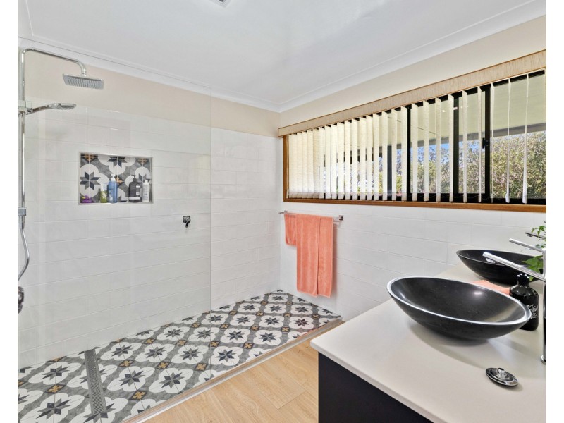 1 Moore Road, Torrington QLD 4350