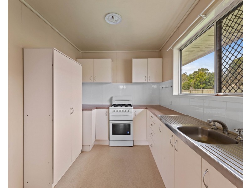 20 Festival Street, Rockville QLD 4350