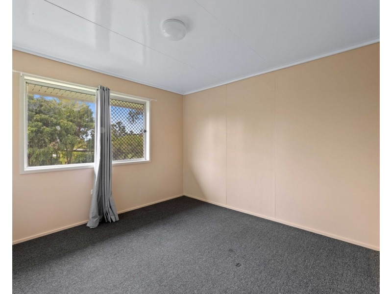 20 Festival Street, Rockville QLD 4350