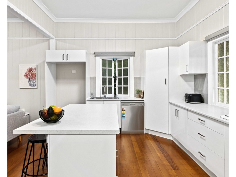 2a Herbert Street, East Toowoomba QLD 4350