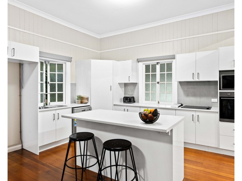 2a Herbert Street, East Toowoomba QLD 4350