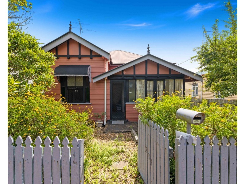 281 Hume Street, South Toowoomba QLD 4350