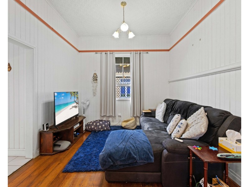 281 Hume Street, South Toowoomba QLD 4350