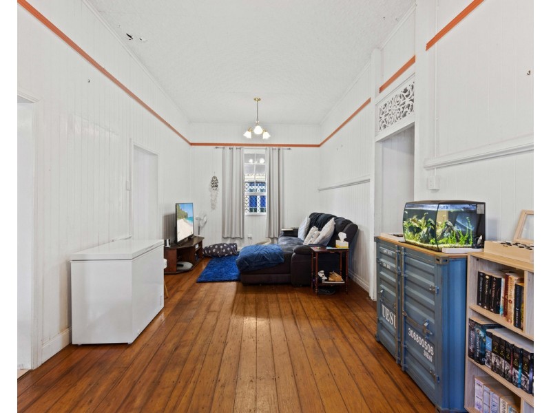 281 Hume Street, South Toowoomba QLD 4350