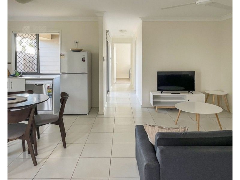 2/23 Alpine Court, Cranley QLD 4350