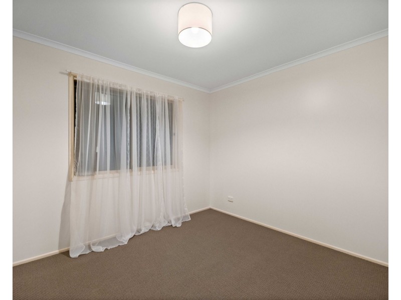 6 Jull Drive, Centenary Heights QLD 4350