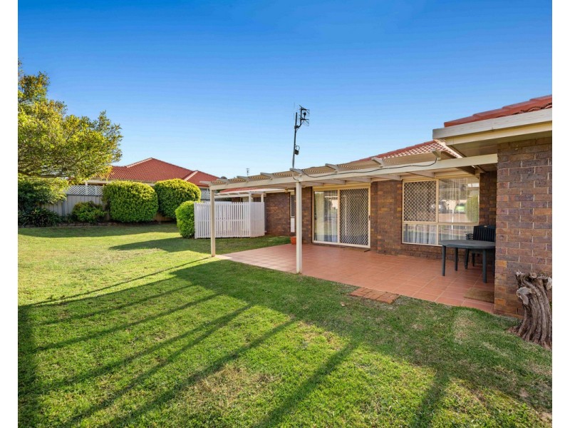 6 Jull Drive, Centenary Heights QLD 4350