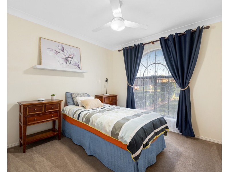 7 Georgina Court, Kearneys Spring QLD 4350