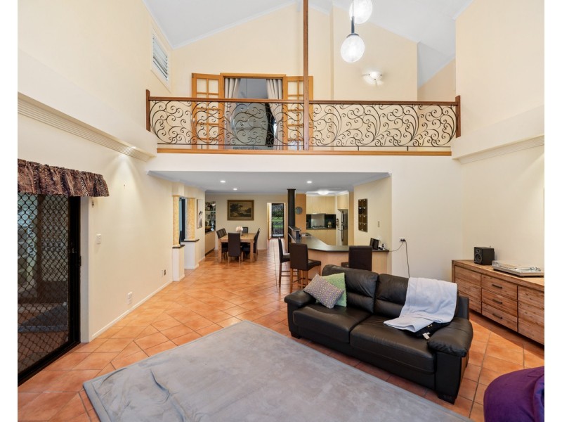 7 Georgina Court, Kearneys Spring QLD 4350