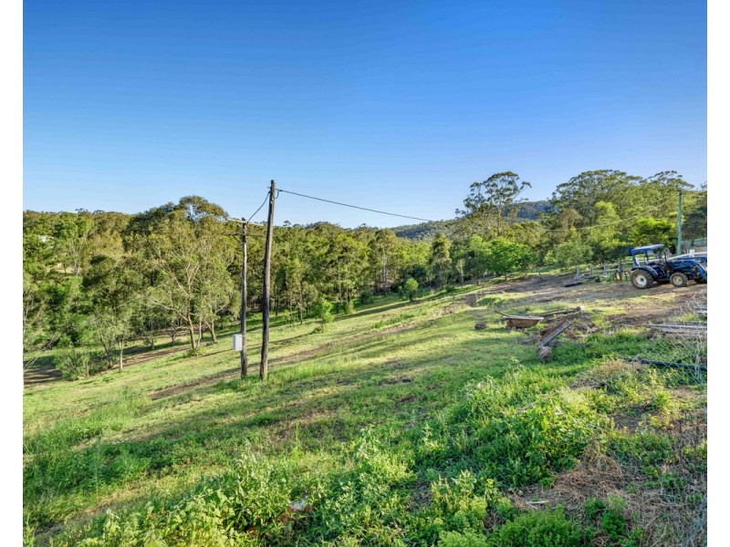 921 Toowoomba Connection Road, Withcott QLD 4352