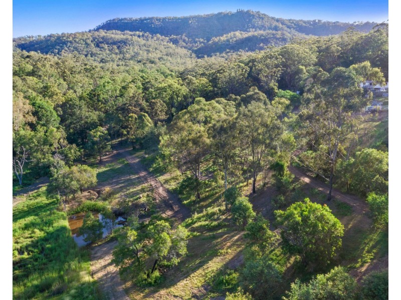921 Toowoomba Connection Road, Withcott QLD 4352