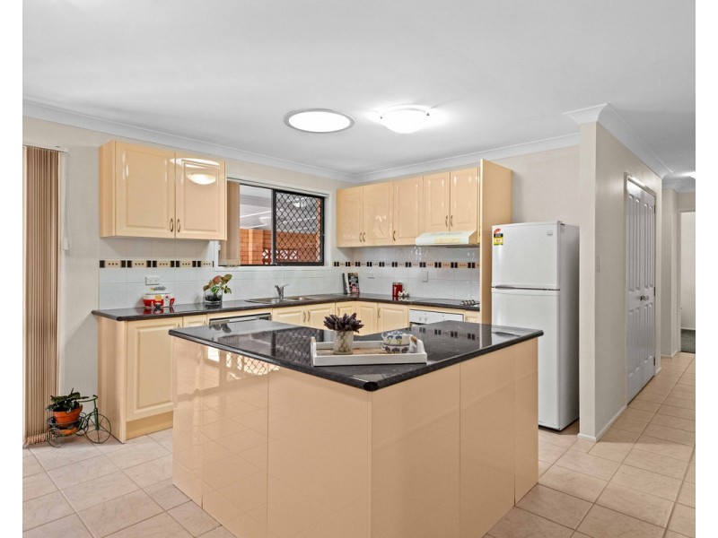 21 Denyer Street, Wilsonton QLD 4350