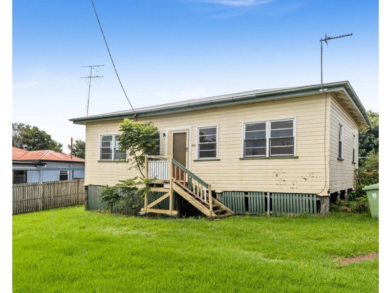 85a North Street, Harlaxton QLD 4350