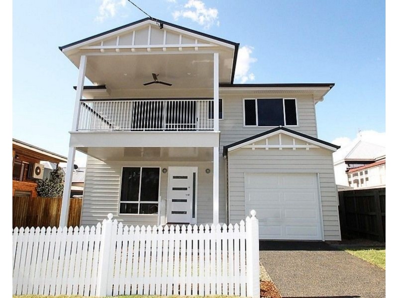 15 Stirling Street, East Toowoomba QLD 4350