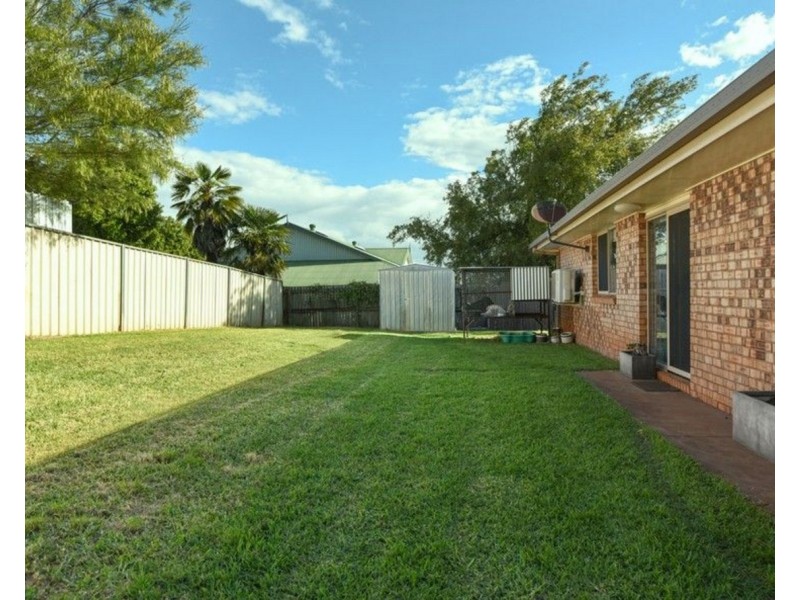20 Liquidambar Street, Glenvale QLD 4350