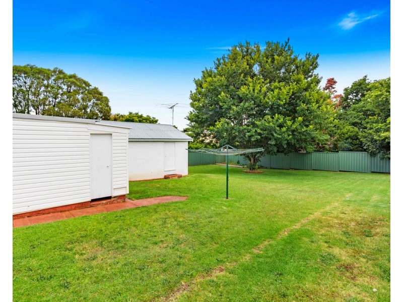 22 Ipswich Street, East Toowoomba QLD 4350
