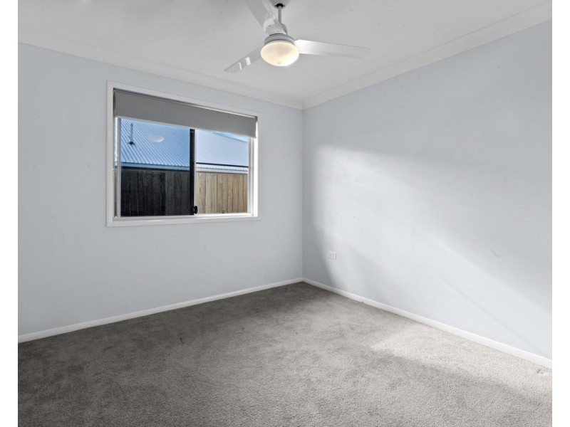 10 Radcliffe Crescent, Glenvale QLD 4350