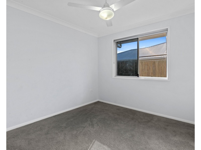 10 Radcliffe Crescent, Glenvale QLD 4350