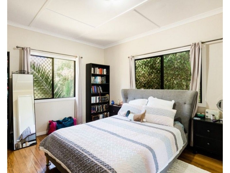 19 Perry Street, Harlaxton QLD 4350