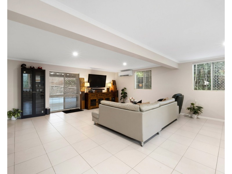 15 Rodway Crescent, Rangeville QLD 4350